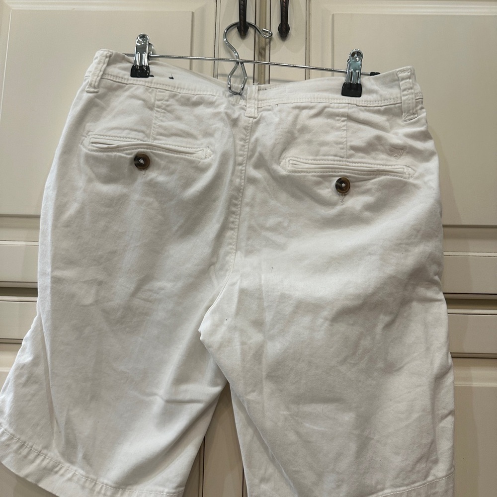 American Eagle Outfitters Men's White Shorts - Picture 2 of 5